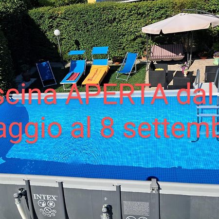 Depandance Con Piscina In Uso In Esclusivo In B&B SantʼAntonio Abate Exterior foto