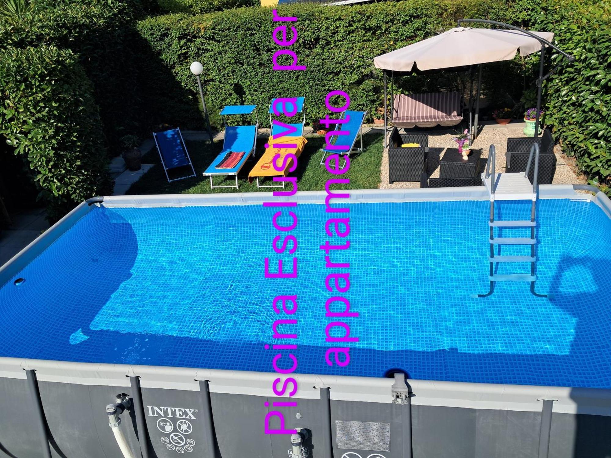 Depandance Con Piscina In Uso In Esclusivo In B&B SantʼAntonio Abate Exterior foto